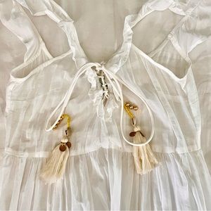 TRUE DESTINATIONS CUTE TIERED MAXI BEACHY COVER UP